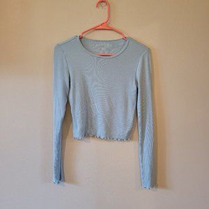 AE Cropped long sleeve shirt